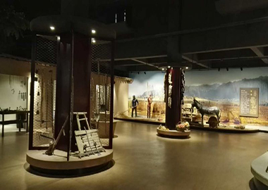 2014�S��ʯ������^��в�չ����